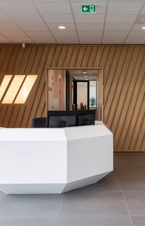 RECEPTION DESK